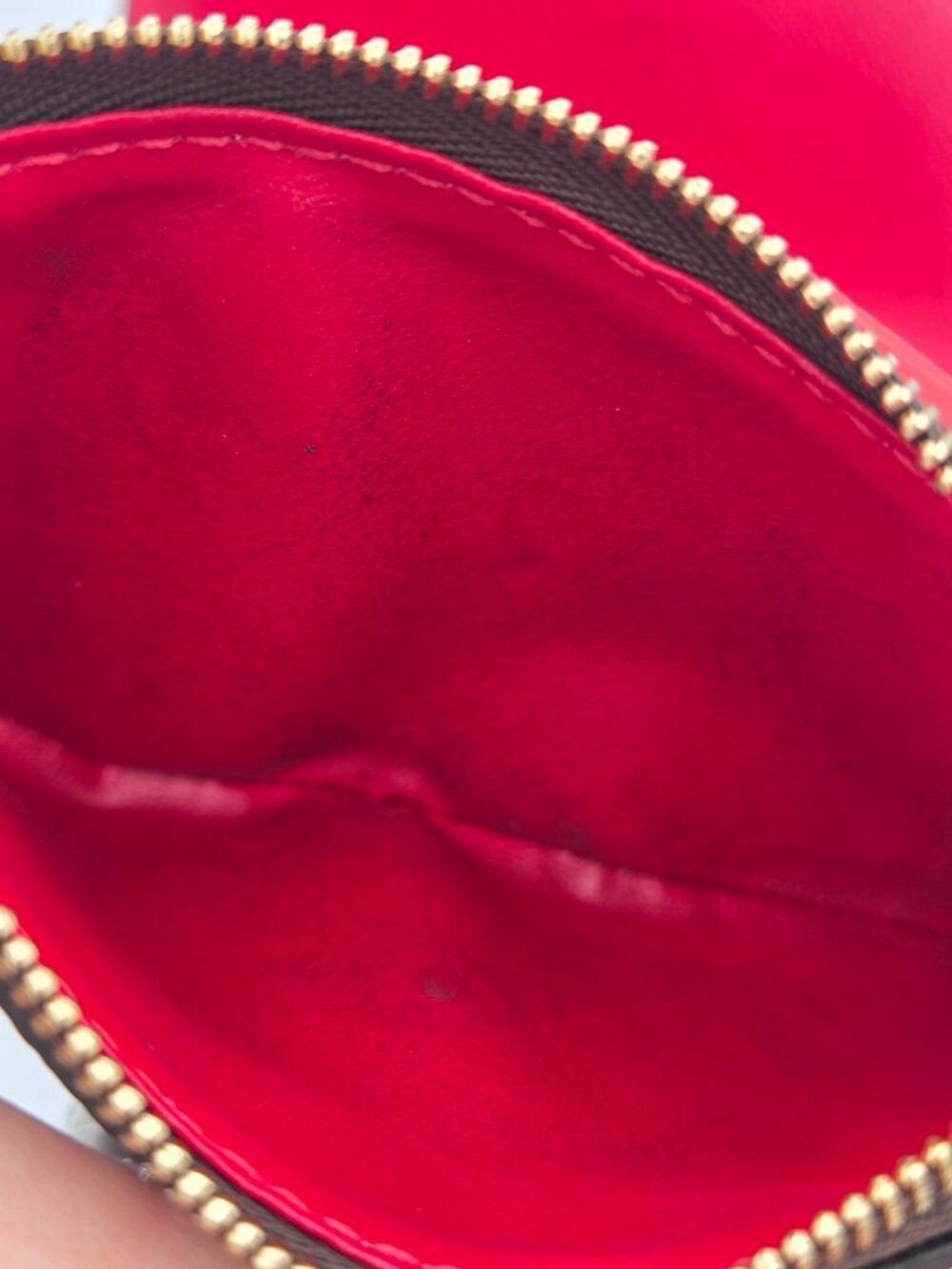 Louis Vuitton Victorine Wallet โ Damier Ebene | Cherry Interior | Pre-Owned - Picture 15 of 16